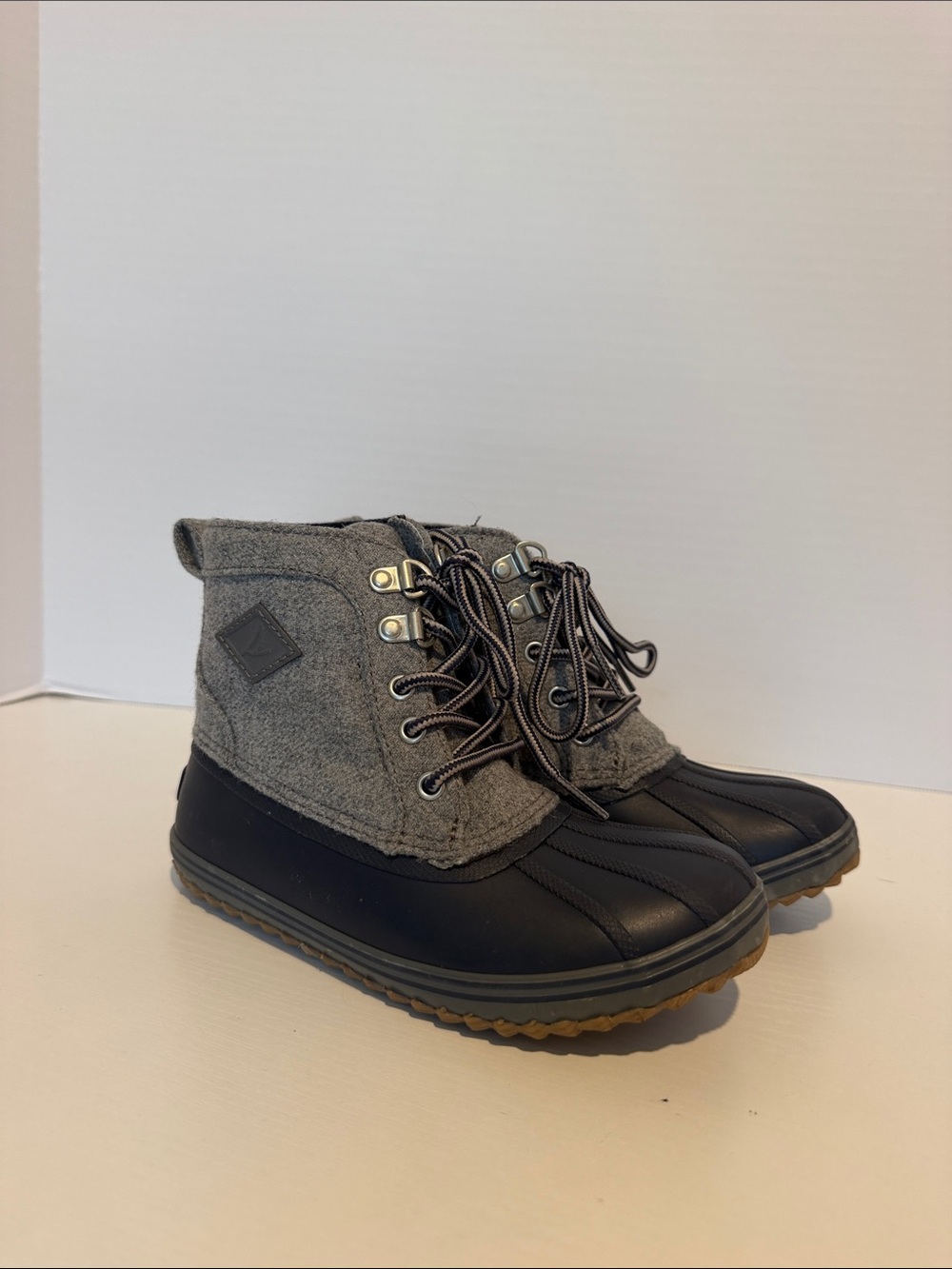 Sperry Gray and Black Waterproof Lace-Up Duck Boots size 13 kids